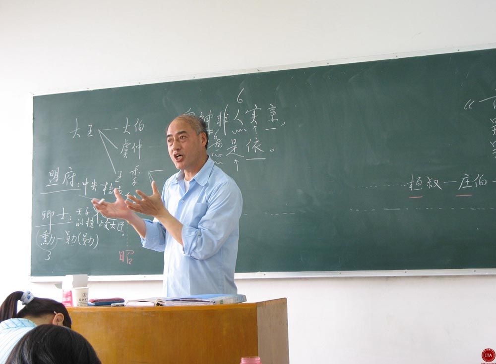 与中国相邻的日本和韩国，学习汉语更是如火如荼