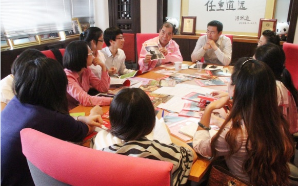 泰国汉语培训推广中心召开《ITA国际汉语教师协会》（泰文版）编辑工作会议