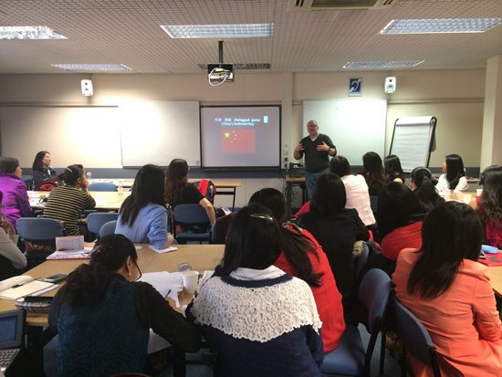 英国伦敦大学IOE孔子学院举办2014年教师岗中总结、交流、培训会