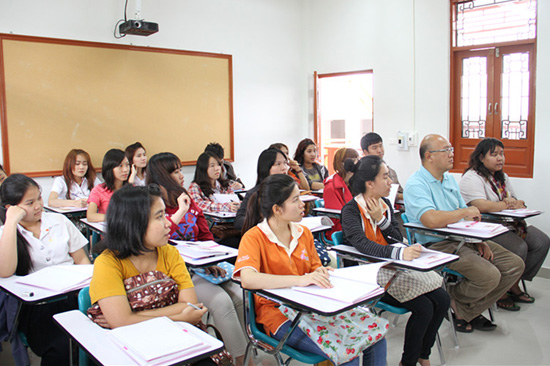 泰孔敬汉语培训推广中心2014年夏季小学期汉语学正式开班