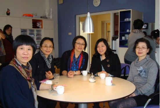 荷兰汉语培训学校开展听课教研活动 创新教学方法