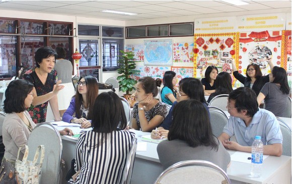 曼松德汉语文化推广中心举办手机阅读与传统阅读话题研讨会