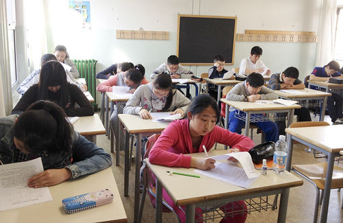 意大利威尼斯汉语培训学校首次举办高中入学考试
