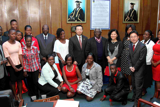 津巴布韦赴华奖学金生及汉语桥参赛选手举行欢送仪式