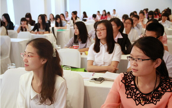 2014年泰国对外汉语教师第二轮在岗培训圆满结束