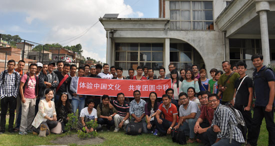 柬埔寨智慧大学汉语文化推广中心举办中秋节庆祝活动