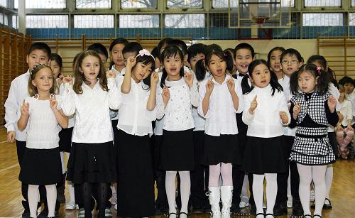 新西兰奥克兰市拟在中华社区附近设公立中英双语学校