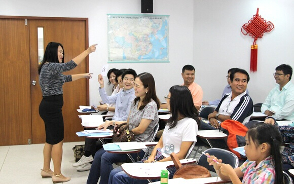朱拉隆功大学对外汉语培训中心第28期汉语培训班正式开班