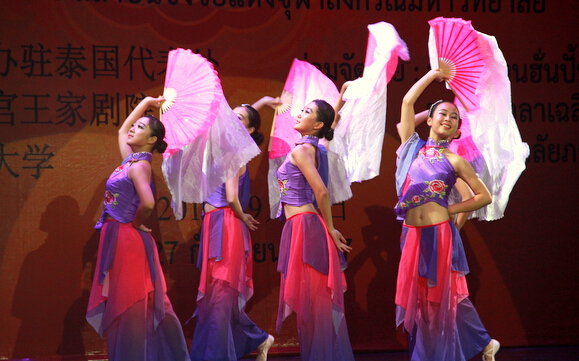 朱大对外汉语培训中心举行成立十周年庆祝活动
