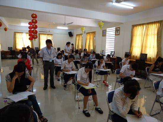 柬埔寨智慧大学对外汉语培训中心5年培训万余名当地学员