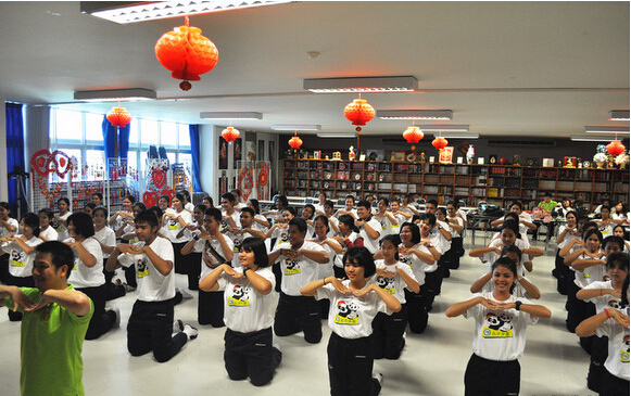清迈大学孔子学院为当地中学举办汉语文化营