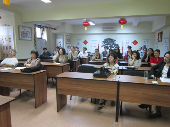 布加勒斯特对外汉语培训中心研讨汉语教学庆周年