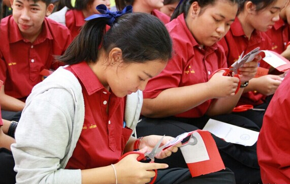 曼谷对外汉语教师培训中心助推泰校汉语教学发展