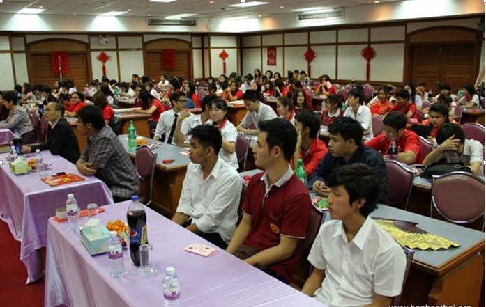  泰孔大孔子学院为教育学院毕业生举办汉语国际教育硕士宣讲会