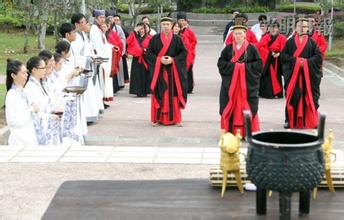 马来西亚青运槟州东北县会举办中国传统服饰讲演会