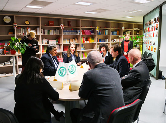 意大利巴勒莫市市长拟在西西里筹备设立汉语国际班