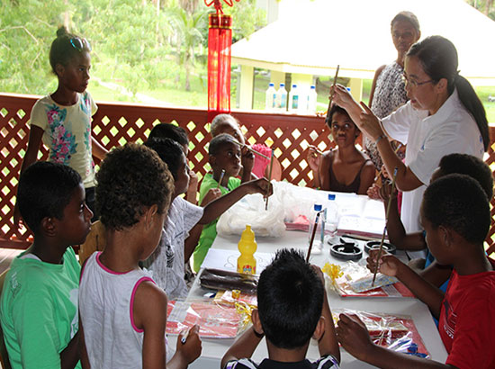 斐济南太平洋大学孔子学院开展汉语文化体验日活动
