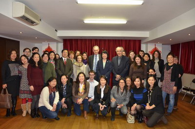 40余名对外汉语教师在驻里昂总领馆召开对外汉语教学座谈会