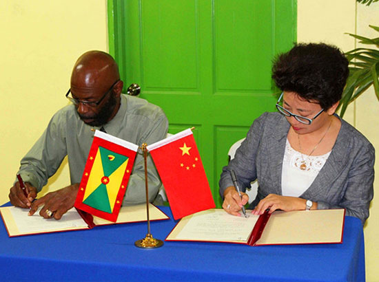 东加勒比地区成立第一家汉语教学点