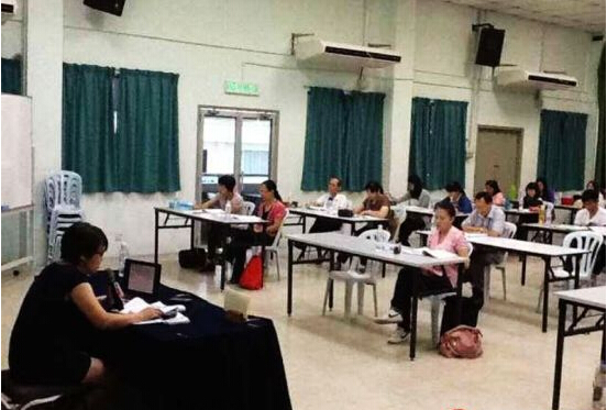 印尼华校高中汉语教师教学培训班在雅加达举行