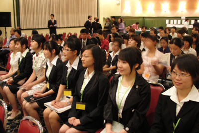 中国今年将派1800名国际汉语教师赴泰国教学