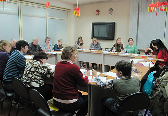 俄罗斯伊尔库茨克孔子学院第三期中国书法培训班开班
