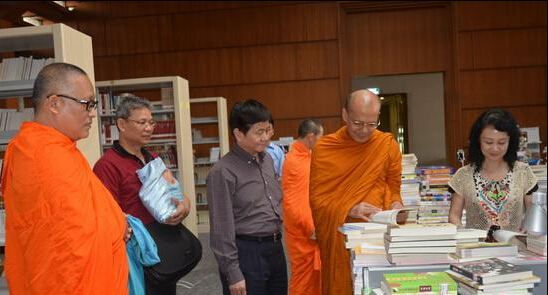 泰国佛教高僧汉语培训班在曼谷开班 促中泰友好
