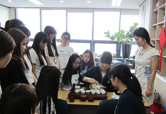 韩国大真大学孔子学院举办中华传统文化体验活动