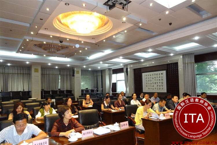 广西桂林市侨办首次举办外派汉语教师培训班
