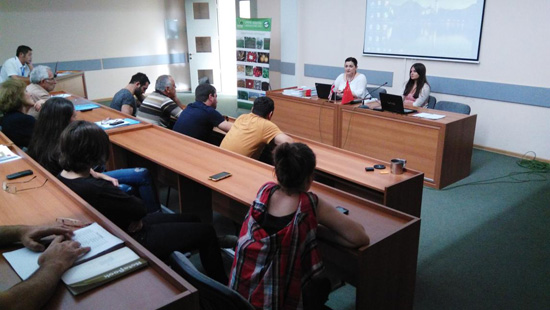 第比利斯自由大学为援格项目学员举办中国文化讲座
