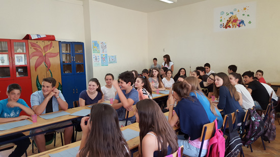 黑山大学孔子学院在首都中小学开展汉语体验课	