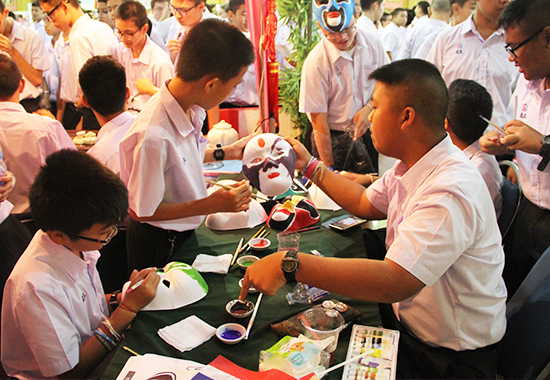 玫瑰园中学汉语教学点举办汉语文化节