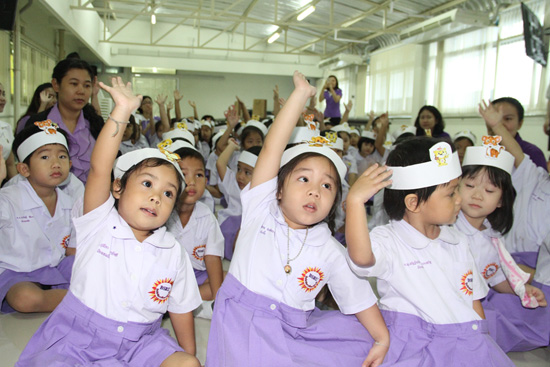 泰国曼松德大学附属幼儿园举办“幼儿汉语游园会”