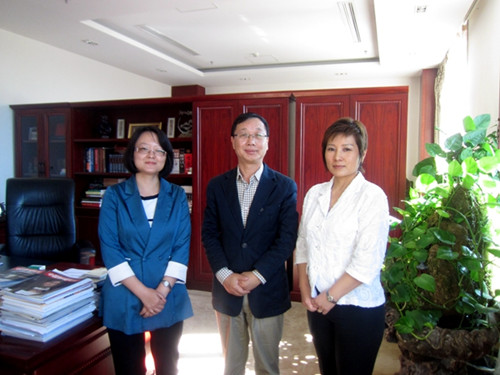阿根廷三语学校教师到访北京华文学院 探讨汉语教学