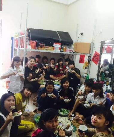 赴越南汉语教师志愿者:“让越南人学到更正宗的汉语”