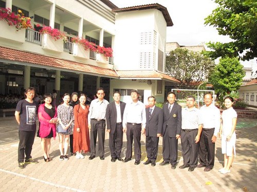 云南中华才艺泰国培训团访问泰北华人村华校