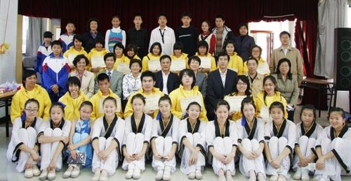 2015泰国华裔青少年“中国寻根之旅”冬令营在南宁举行开营仪式