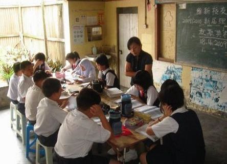 马来西亚华裔副教长：华文小学增马来文课时与教育部无关 