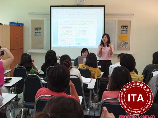 泰国乌泰他尼府公立政府学校目前需招1名中文老师